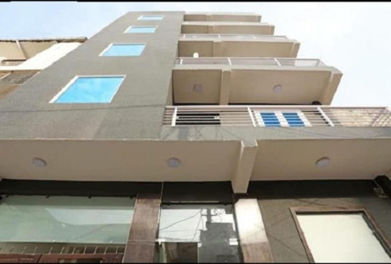 Airport hotel Golden Bliss Neu-Delhi Exterior foto